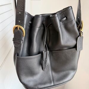 Vintage Coach Thompson Black Leather Bucket Bag #4151